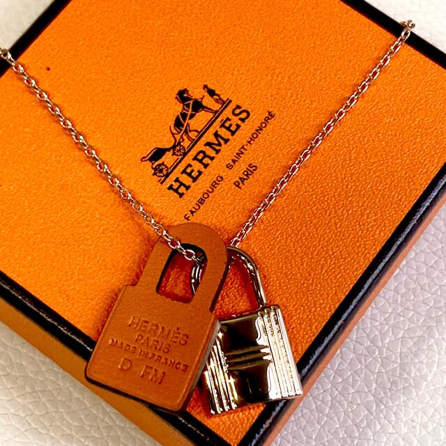 美品 HERMES エルメス オーケリー ネックレス カデナ ペンダント