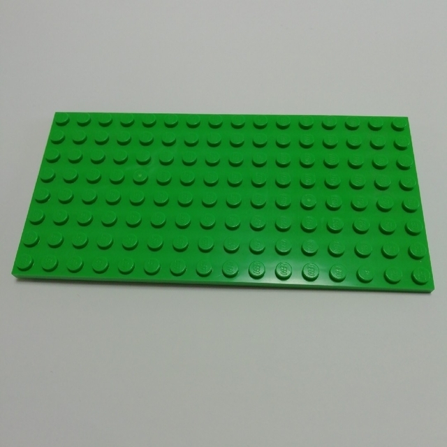 Lego(レゴ)のレゴ中古 プレート4枚 グリーン エンタメ/ホビーのエンタメ その他(その他)の商品写真