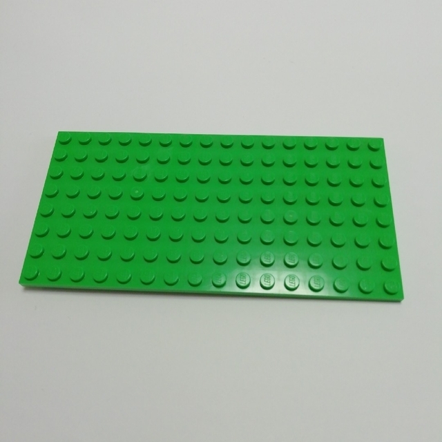 Lego(レゴ)のレゴ中古 プレート4枚 グリーン エンタメ/ホビーのエンタメ その他(その他)の商品写真