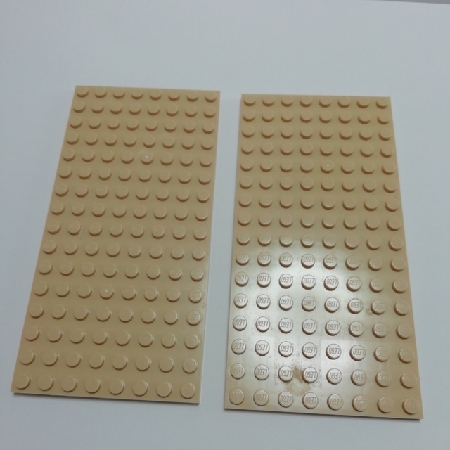 Lego(レゴ)のレゴ中古 プレート4枚 グリーン エンタメ/ホビーのエンタメ その他(その他)の商品写真