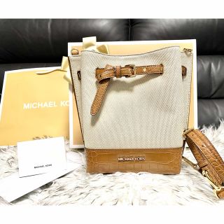 マイケルコース(Michael Kors)の「Yuyu様専用」EMILIA バケットバッグ メッセンジャー スモール(ショルダーバッグ)