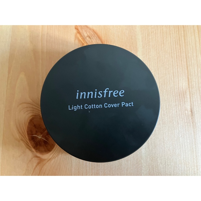 Innisfree(イニスフリー)のイニスフリー　ライトコットン　カバーパクト12g コスメ/美容のベースメイク/化粧品(フェイスパウダー)の商品写真