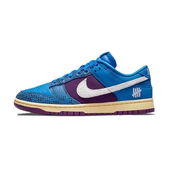 UNDEFEATED × Nike Dunk Low SP "Royal"