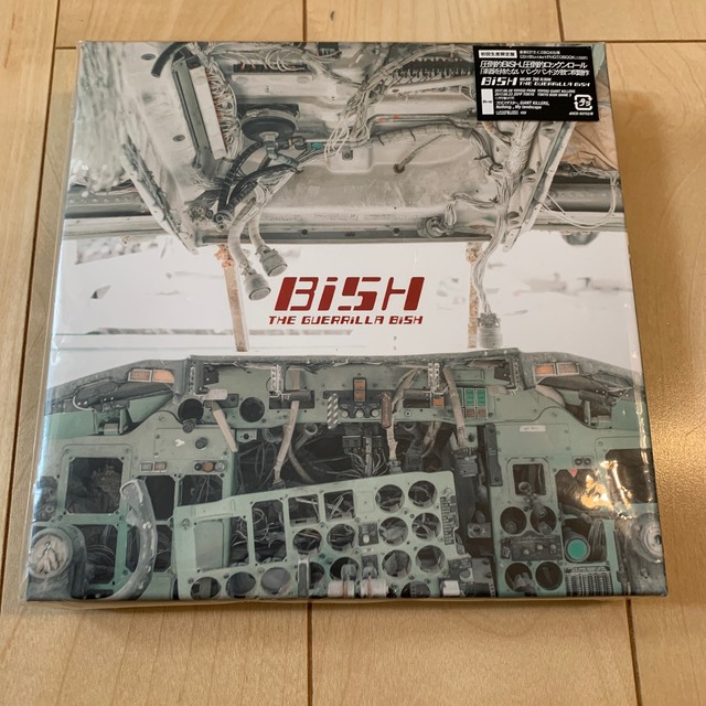 BiSHTHE GUERRiLLA BiSH（初回生産限定盤/Blu-ray Disc付