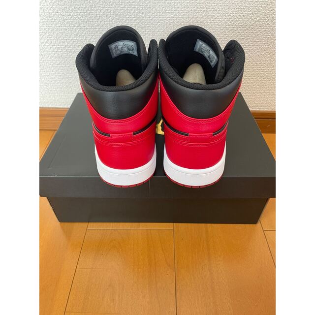 NIKE AIR JORDAN 1 MID "BRED"  28.5