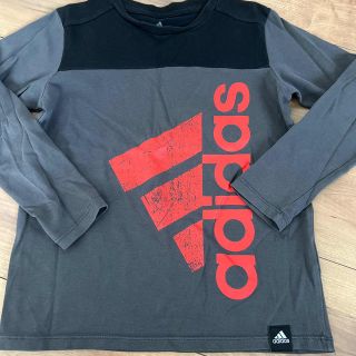 アディダス(adidas)のアディダスロンTシャツ(Tシャツ/カットソー)