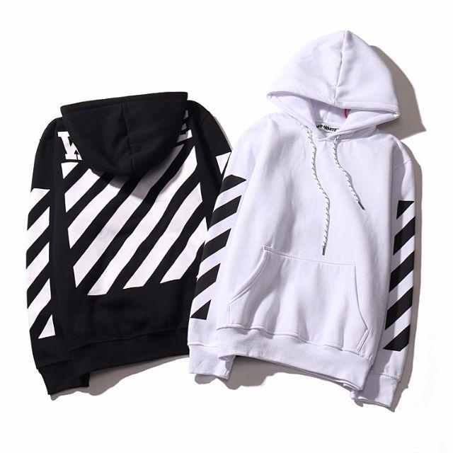 OFF-WHITE - 送料無料☆OFF-WHITE オフホワイト人気パーカーの通販 by OFF-WHITE - 送料無料☆OFF-WHITE オフホワイト人気パーカーの通販 by