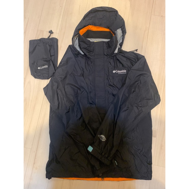 Columbia  titanium  technical jacket