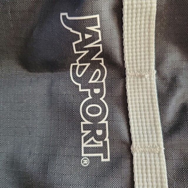 JANSPORT(ジャンスポーツ)の訳あり新品未使用『JANSPORT・ナイロンリュックサック』ブラック　巾着型 メンズのバッグ(バッグパック/リュック)の商品写真