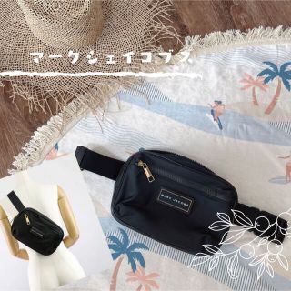 マークジェイコブス(MARC JACOBS)のマークジェイコブス　ロゴプレート　ナイロンウエストバッグ　ボディ　ショルダー(ショルダーバッグ)