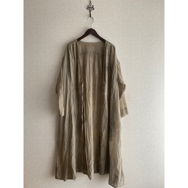 nest Robe(ネストローブ)の新品 gasa ライナー付き羽織りワンピース 草木染 native villge レディースのワンピース(ロングワンピース/マキシワンピース)の商品写真