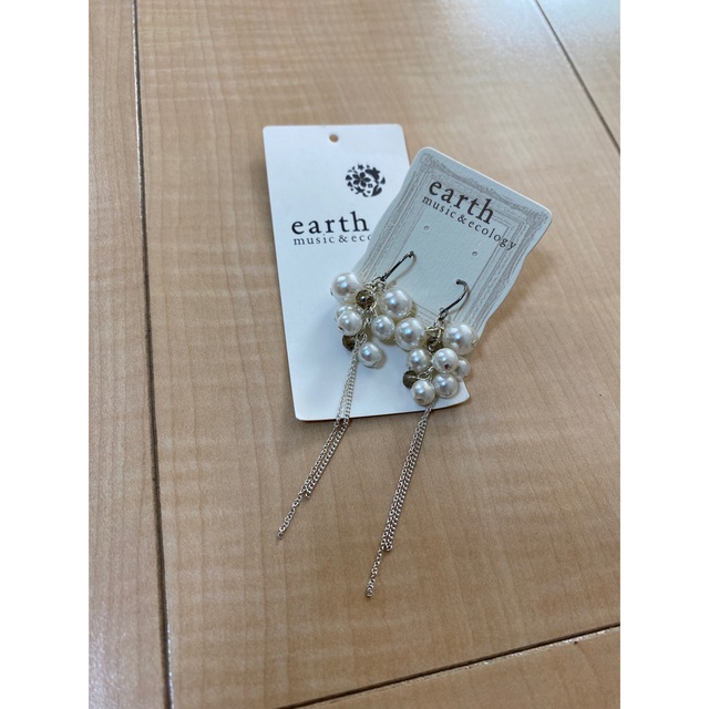 earth music&ecologyのピアス レディースのアクセサリー(ピアス)の商品写真