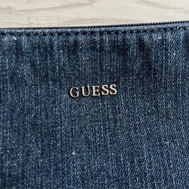 GUESS(ゲス)のGUESS デニムバック バックインバック レディースのバッグ(ハンドバッグ)の商品写真