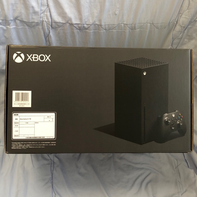 Xbox(エックスボックス)のXbox Series Xエックスボックス シリーズ エックスRRT-00015 エンタメ/ホビーのゲームソフト/ゲーム機本体(家庭用ゲーム機本体)の商品写真