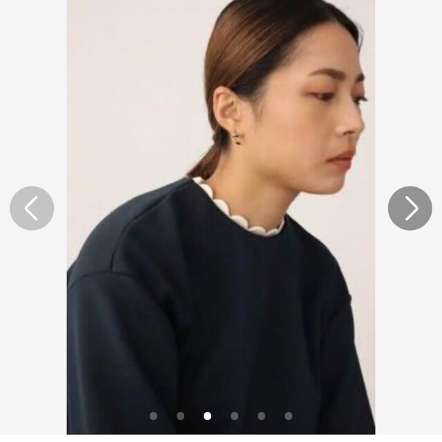 Drawer(ドゥロワー)のella selectshop スカラッププルオーバー 黒 レディースのトップス(トレーナー/スウェット)の商品写真