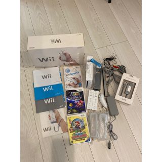 ウィー(Wii)のWii   &  ゲームソフト３個　動作確認済(家庭用ゲーム機本体)