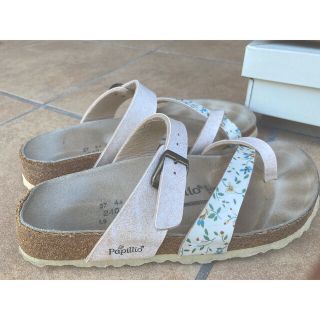 ビルケンシュトック 花柄の通販 100点以上 | BIRKENSTOCKを買うならラクマ ビルケンシュトック 花柄の通販 100点以上 | BIRKENSTOCKを買うならラクマ