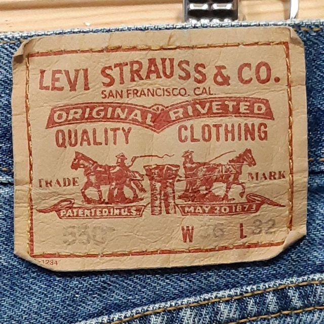 Levi's(リーバイス)の【633】00’sリーバイス550大きめバギーデニムパンツ状態良好色味良好W36 メンズのパンツ(デニム/ジーンズ)の商品写真