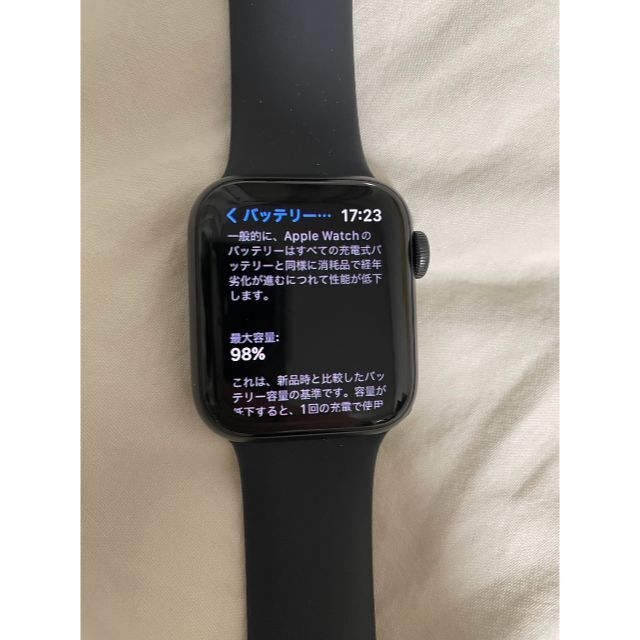 Apple Watch SE GPSモデル 40mm MKR23J/A