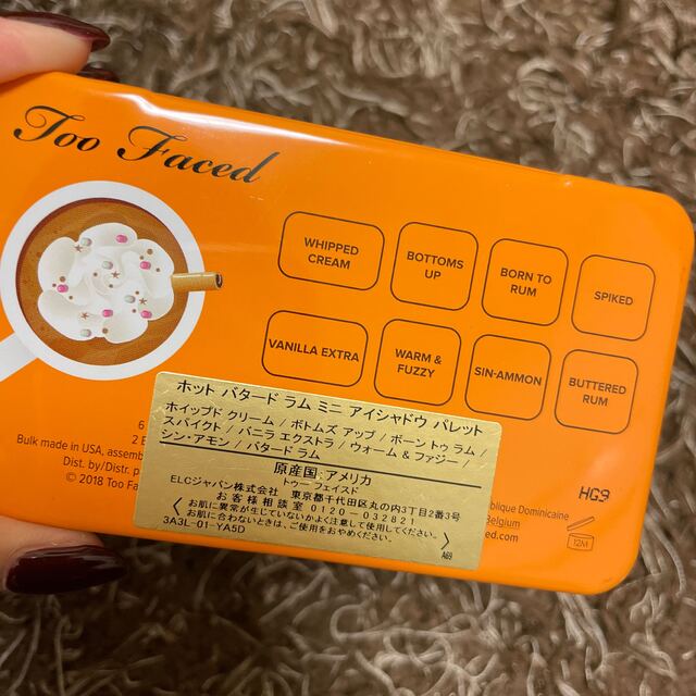 Too Faced(トゥフェイス)のtoo facedホットバタードラムミニアイシャドウパレット コスメ/美容のベースメイク/化粧品(アイシャドウ)の商品写真