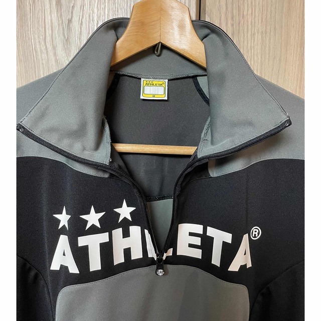 ATHLETA(アスレタ)のATHLETA アスレタ ピステ ウィンドブレーカー ハーフジップMサイズ スポーツ/アウトドアのサッカー/フットサル(ウェア)の商品写真