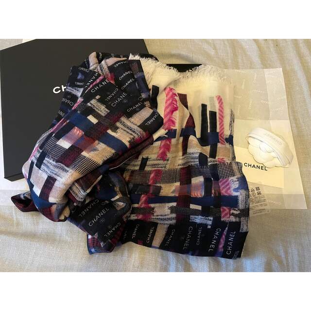 新着商品 - CHANEL 新品、未使用 カシミヤストール 2022/23年秋冬