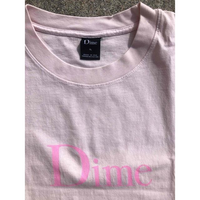 Dime Tシャツ　ピンク　XLサイズ メンズのトップス(Tシャツ/カットソー(半袖/袖なし))の商品写真