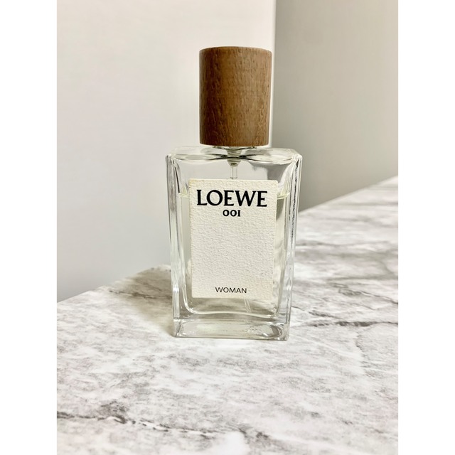 LOEWE womanオードトワレ30ml 香水 新品未使用