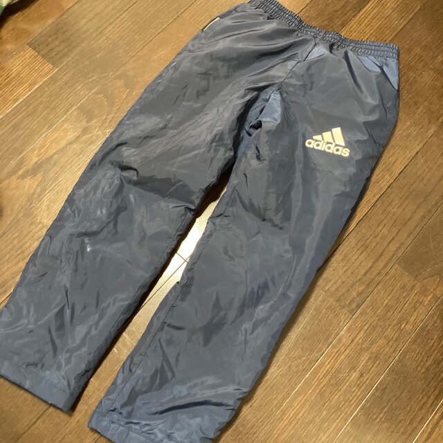 adidas(アディダス)のadidasウインドズボン　シャカシャカズボン キッズ/ベビー/マタニティのキッズ服男の子用(90cm~)(パンツ/スパッツ)の商品写真