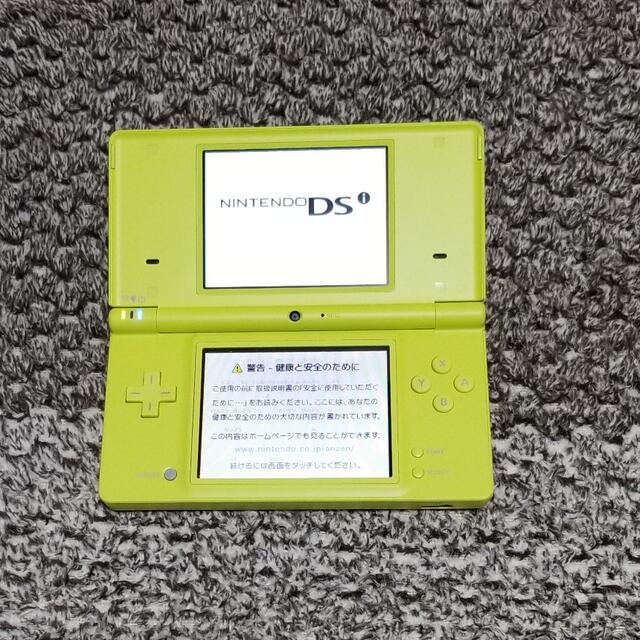 ニンテンドーDS(ニンテンドーDS)の美品DSi  ライムグリーン　ソフト2本付き エンタメ/ホビーのゲームソフト/ゲーム機本体(携帯用ゲーム機本体)の商品写真
