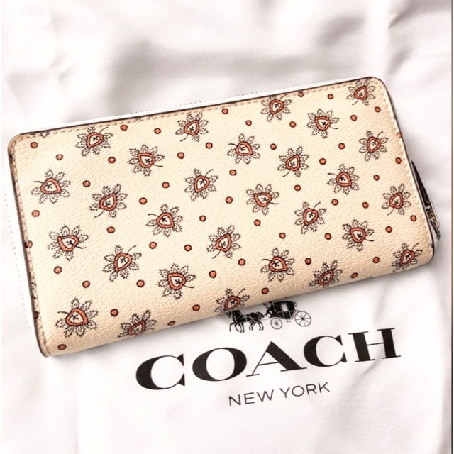 COACH(コーチ)のCOACH コーチ長財布 レディースのファッション小物(財布)の商品写真
