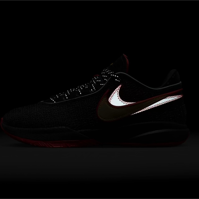 NIKE   NIKE LEBRON  EPレブロン EPの通販 by YY's shop｜ナイキ