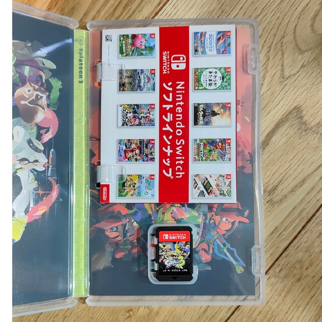 【美品】スプラトゥーン3 Switch エンタメ/ホビーのゲームソフト/ゲーム機本体(家庭用ゲームソフト)の商品写真