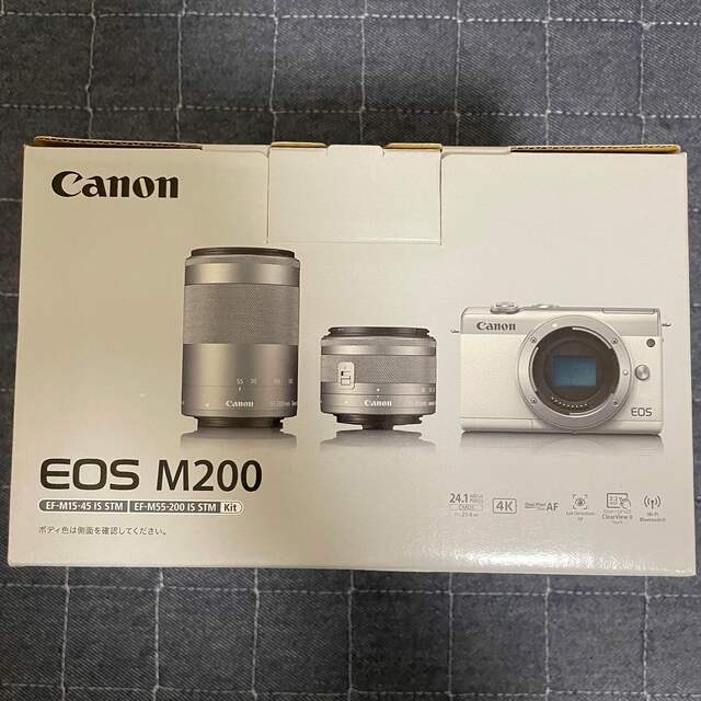 Canon(キヤノン)のCanon EOS M200 Wズームキット WH スマホ/家電/カメラのカメラ(ミラーレス一眼)の商品写真