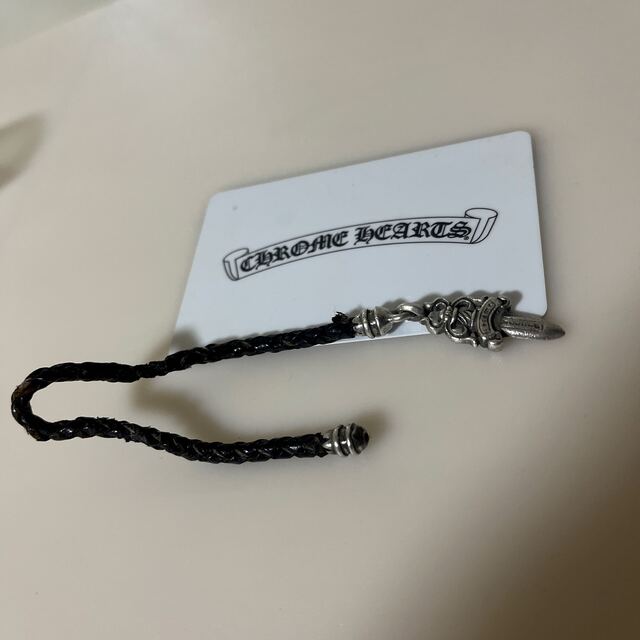 Chrome Hearts(クロムハーツ)の【クロムハーツ】ダガー　ストラップ メンズのアクセサリー(その他)の商品写真