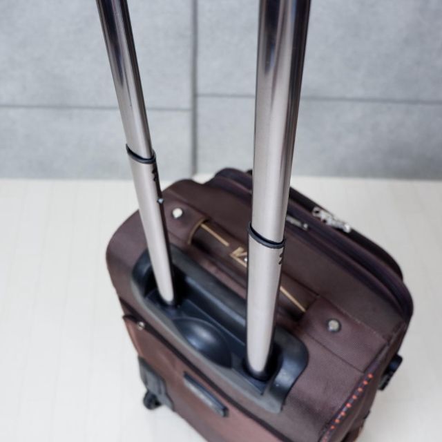 TUMI(トゥミ)のTUMI　トゥミ　キャリーケース　スーツケース　35L　ブラウン　ナイロン メンズのバッグ(トラベルバッグ/スーツケース)の商品写真