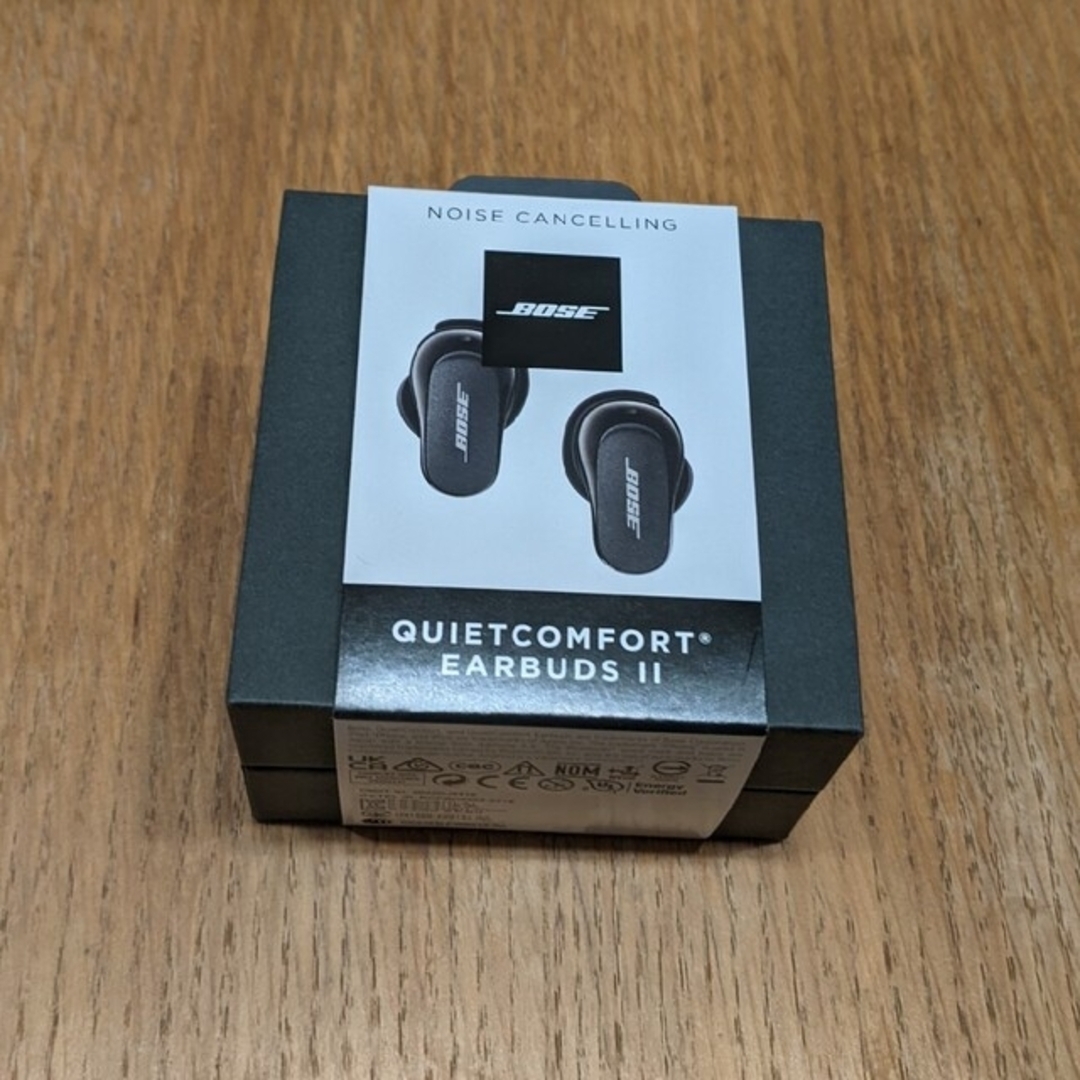 BOSE QuietComfort Earbuds II　おまけあり スマホ/家電/カメラのオーディオ機器(ヘッドフォン/イヤフォン)の商品写真