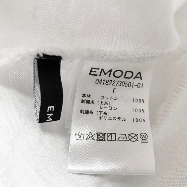 EMODA(エモダ)のEMODA エモダ　スリットネックボーイ ロンT  ホワイト レディースのトップス(Tシャツ(長袖/七分))の商品写真