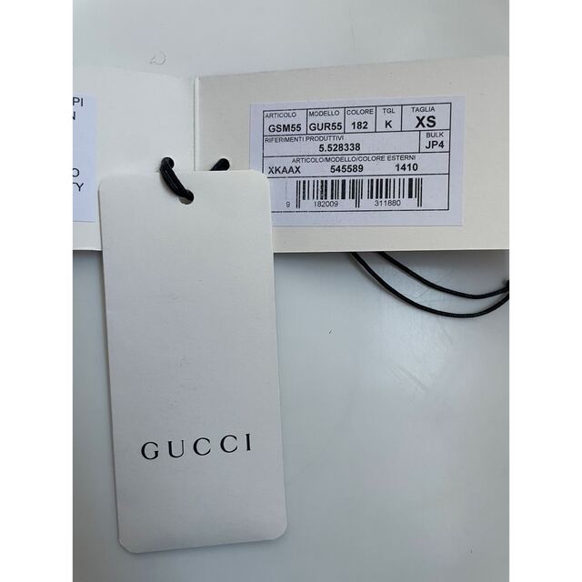 Gucci(グッチ)のグッチ ボーダーニットカーディガン BEE刺繍 18AW レッド×ブラック　XS メンズのトップス(カーディガン)の商品写真