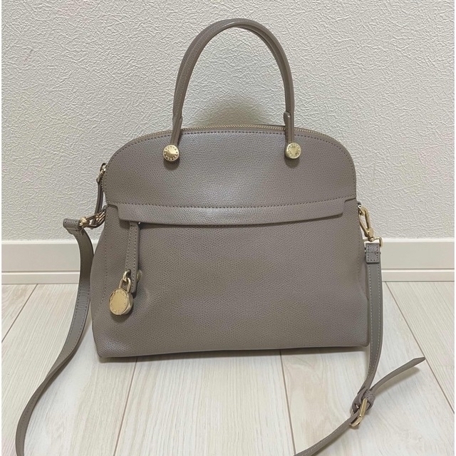 FURLA PIPER Mサイズ 【楽天ランキング1位】 4500円引き www.gold-and ... フルラ パイパーMサイズ ピンク