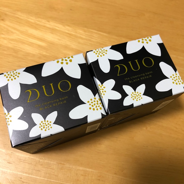 DUO クレンジングバーム　ブラックリペア　増量　100g  2個セット コスメ/美容のスキンケア/基礎化粧品(クレンジング/メイク落とし)の商品写真