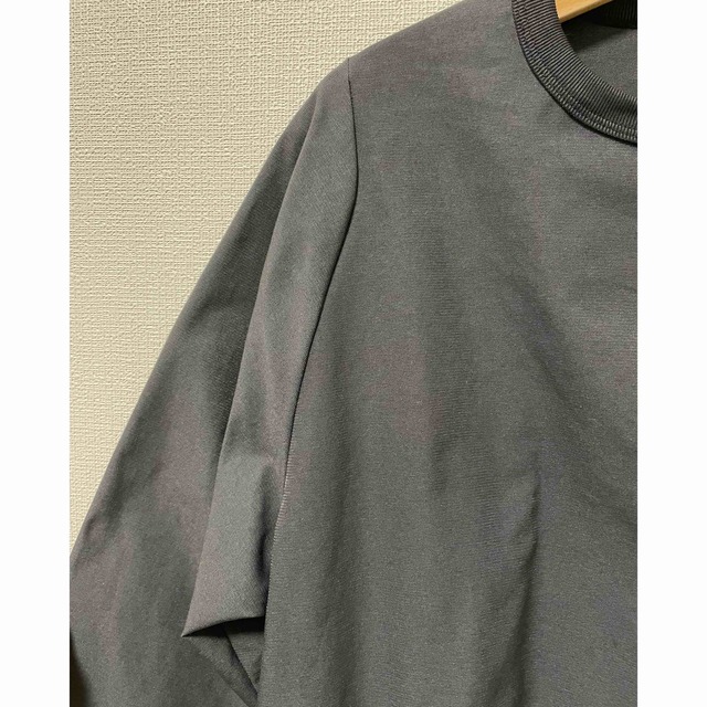 COMOLI(コモリ)の美品 TEATORA CARTRIDGE SWEATER MS GRAPHITE メンズのトップス(スウェット)の商品写真