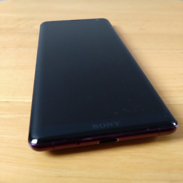 Xperia(エクスペリア)のXperia XZ3 Bordeaux Red 64 GB au SIMフリー スマホ/家電/カメラのスマートフォン/携帯電話(スマートフォン本体)の商品写真