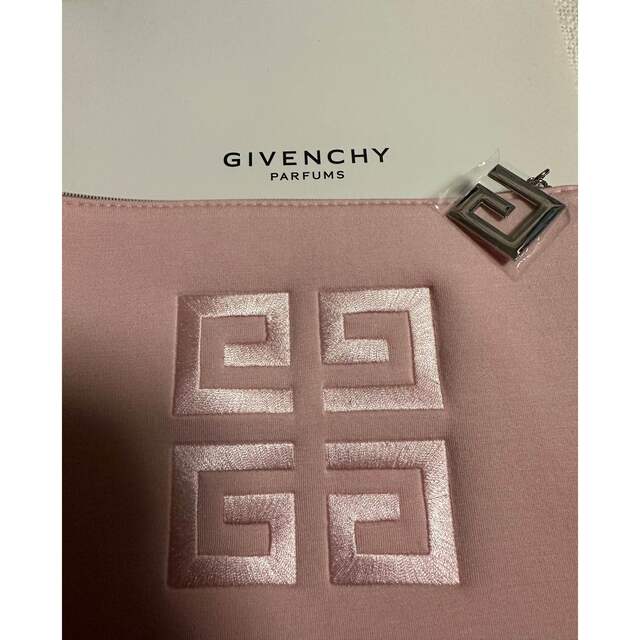 GIVENCHY(ジバンシィ)のGIVENCHYポーチ レディースのファッション小物(ポーチ)の商品写真