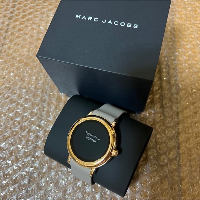 MARC JACOBS(マークジェイコブス)のMARC JACOBS スマートウォッチ 腕時計 レディースのファッション小物(腕時計)の商品写真