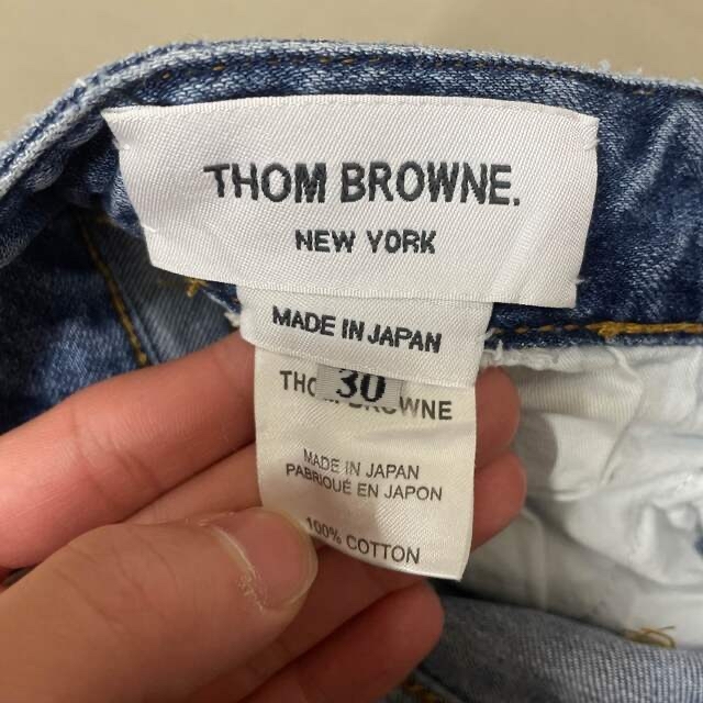 THOM BROWNE(トムブラウン)のTHOM BROWNE ジーンズ メンズのパンツ(デニム/ジーンズ)の商品写真