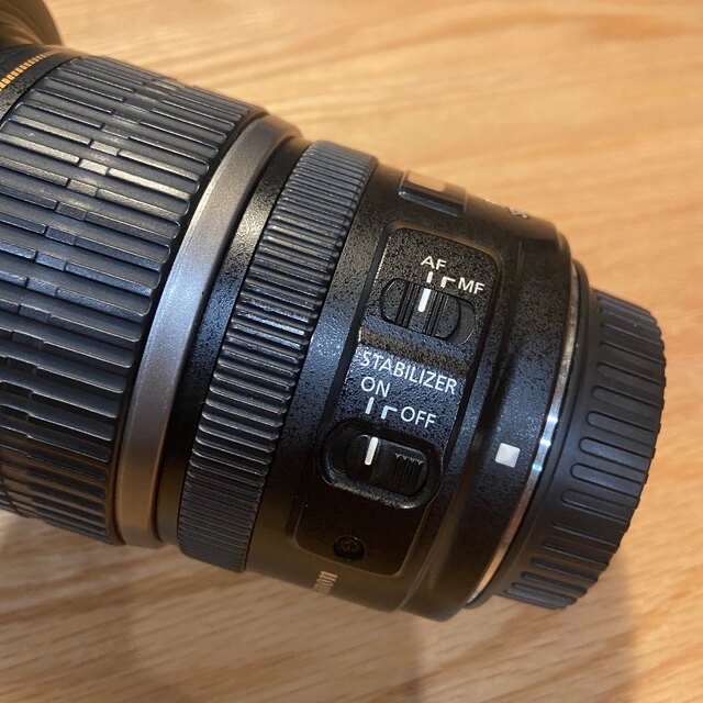 Canon(キヤノン)のtottoko様専用！Canon EF-S17-55F2.8 IS USM  スマホ/家電/カメラのカメラ(レンズ(ズーム))の商品写真