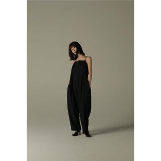 トゥデイフル(TODAYFUL)の【未使用】louren back open cocoon jumpsuit(オールインワン)