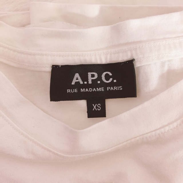 A.P.C(アーペーセー)のA.P.C tシャツ レディースのトップス(Tシャツ(半袖/袖なし))の商品写真