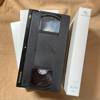 中古ビデオテープ（VHS T-120、3本セット）(その他)